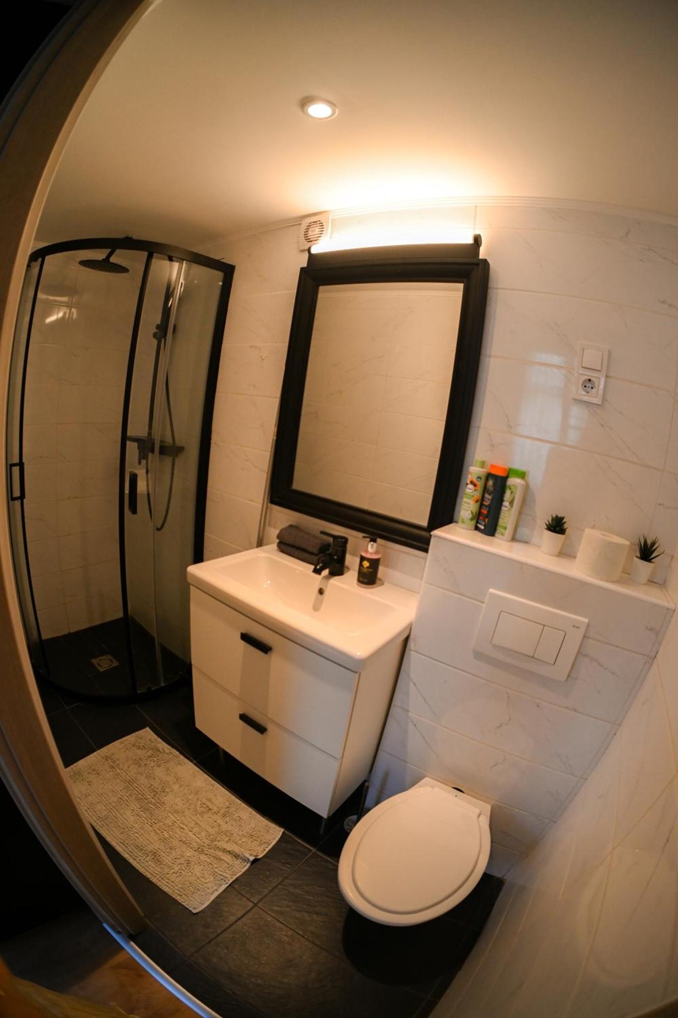 The Bachelor Pad * Budapest